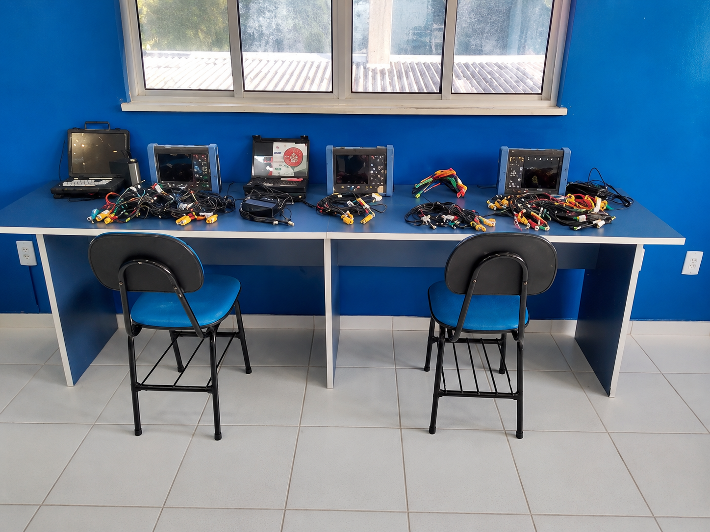 Laboratório de Qualidade de Energia e Eficiência Energética (LAB-QE/EE)